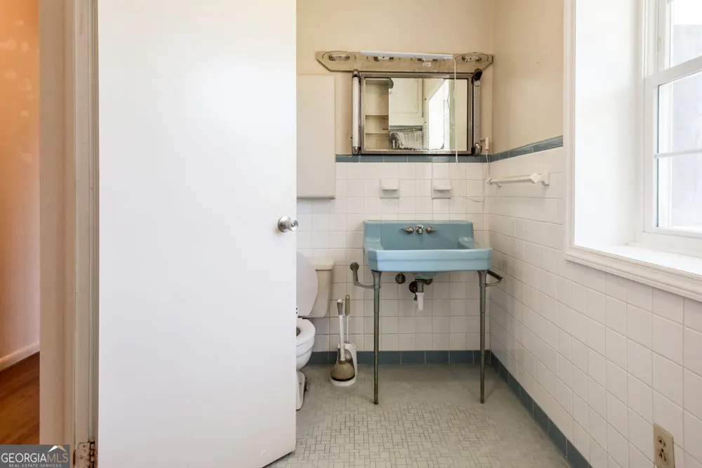 1402 W 12th ST Alma, GA 31510