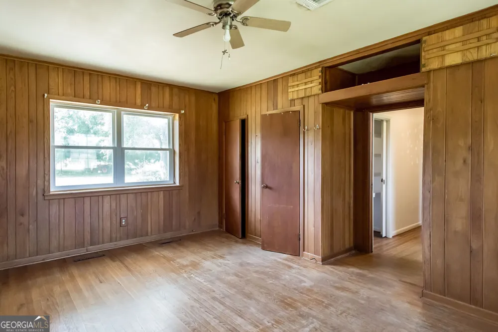 1402 W 12th ST Alma, GA 31510