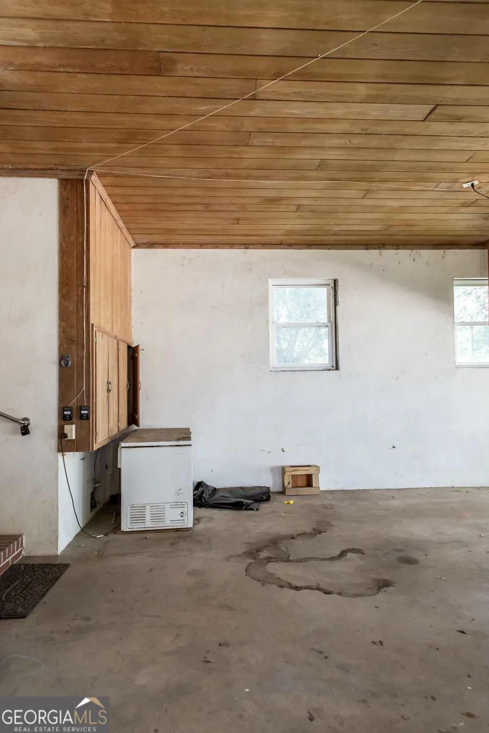 1402 W 12th ST Alma, GA 31510