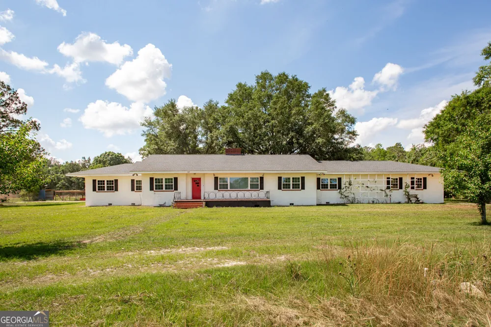 1402 W 12th ST Alma, GA 31510