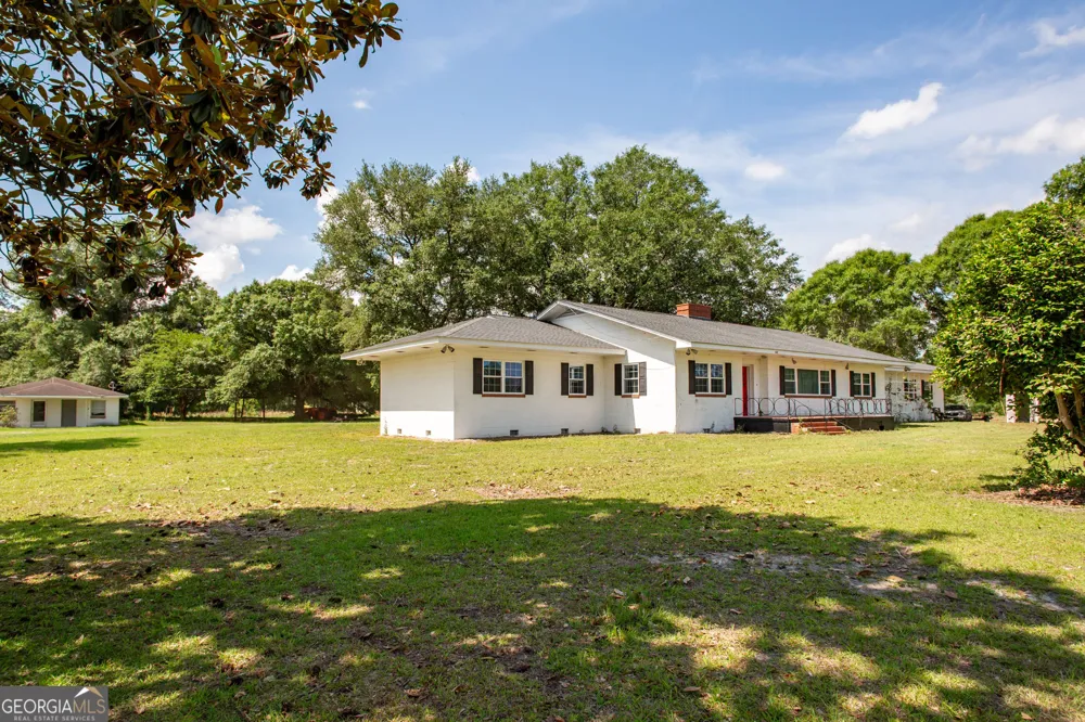 1402 W 12th ST Alma, GA 31510