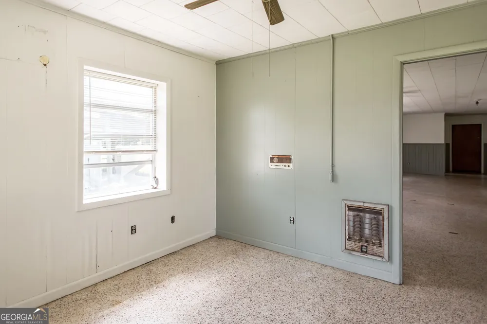 1402 W 12th ST Alma, GA 31510