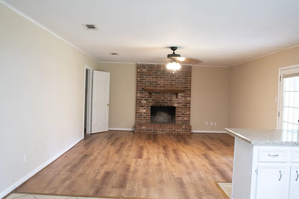 1008 Fairway Lane Mexia, TX 76667