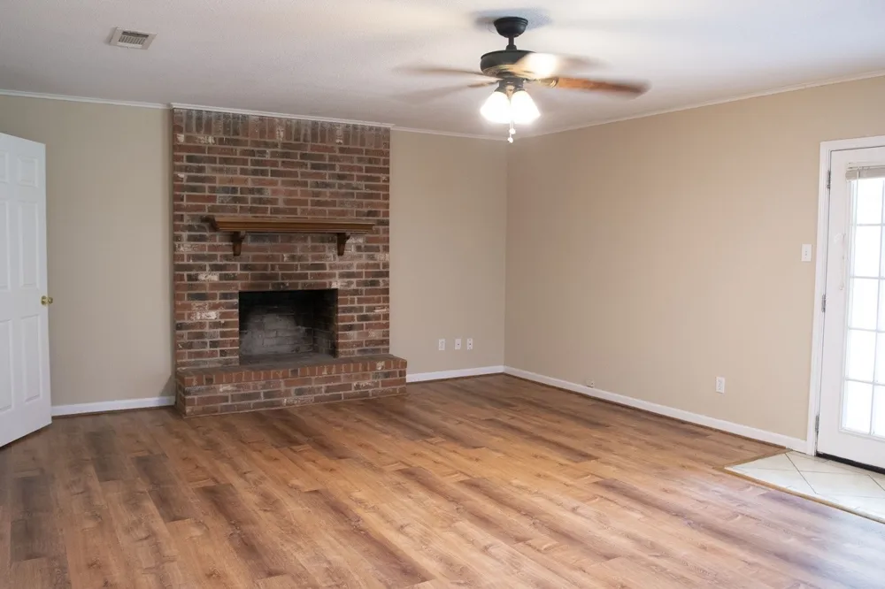 1008 Fairway Lane Mexia, TX 76667