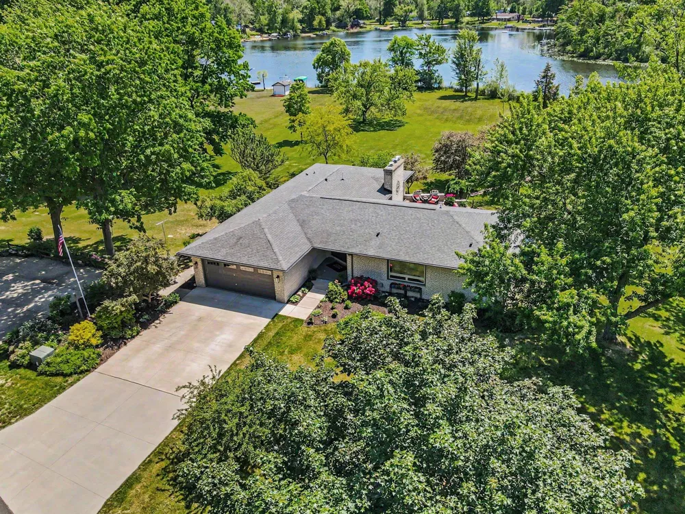 47233 CR 380 Columbia Township, MI 49056
