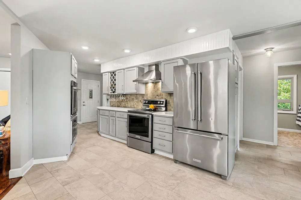 47233 CR 380 Columbia Township, MI 49056