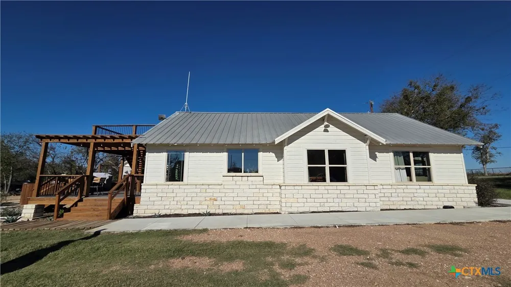 16580 Fm 2115 Salado, TX 76571