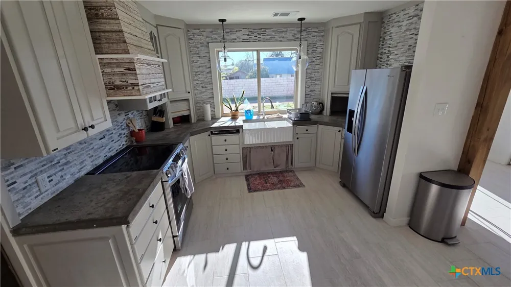 16580 Fm 2115 Salado, TX 76571