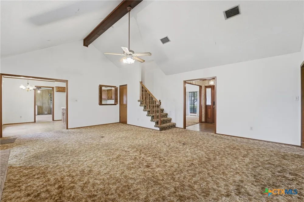214 E Montana Drive Shiner, TX 77984