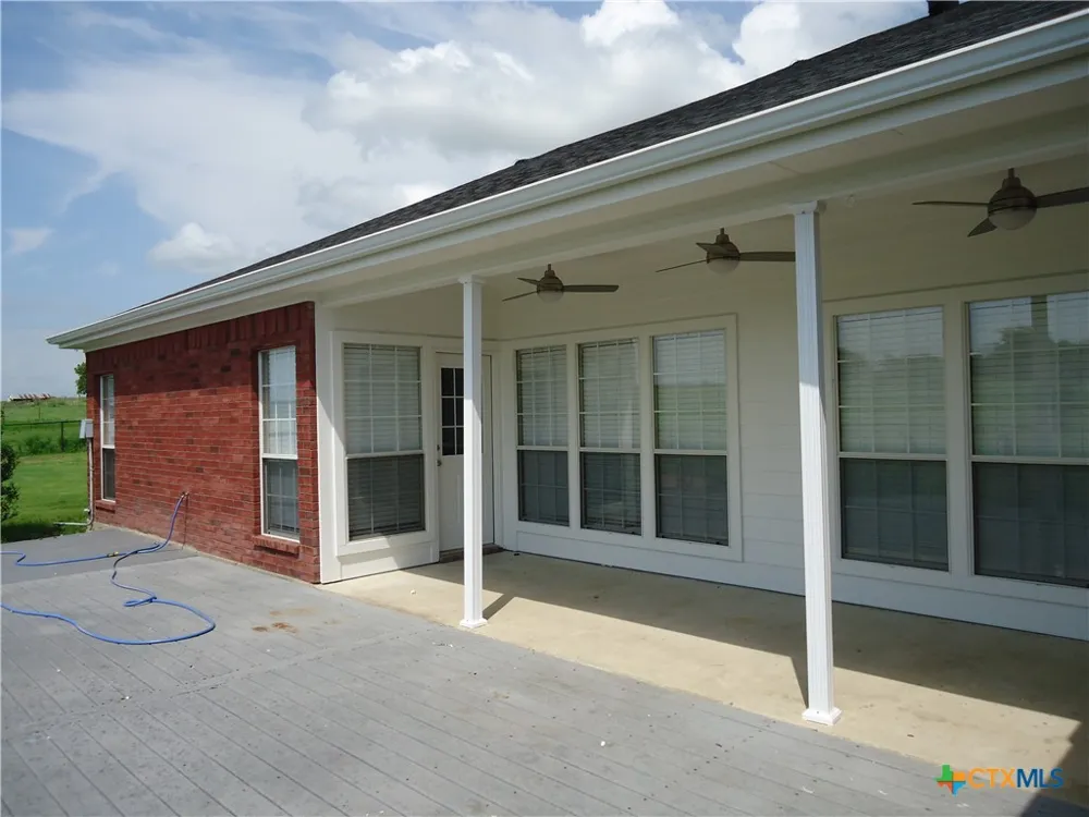 9630 Hunt Hill Road Rogers, TX 76569