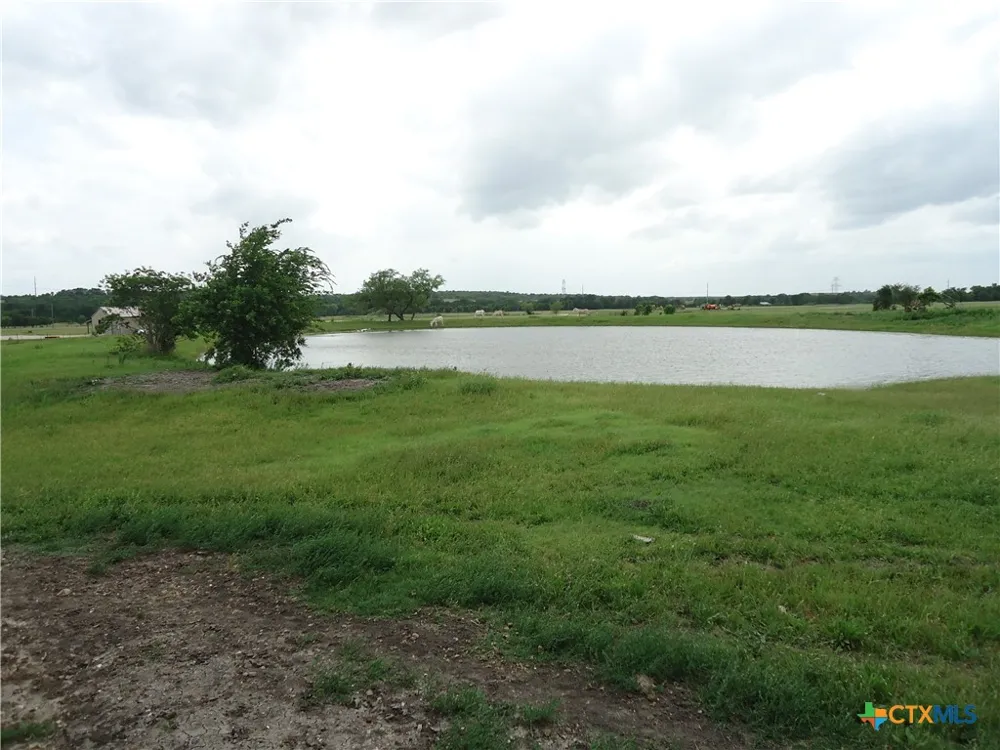 9630 Hunt Hill Road Rogers, TX 76569