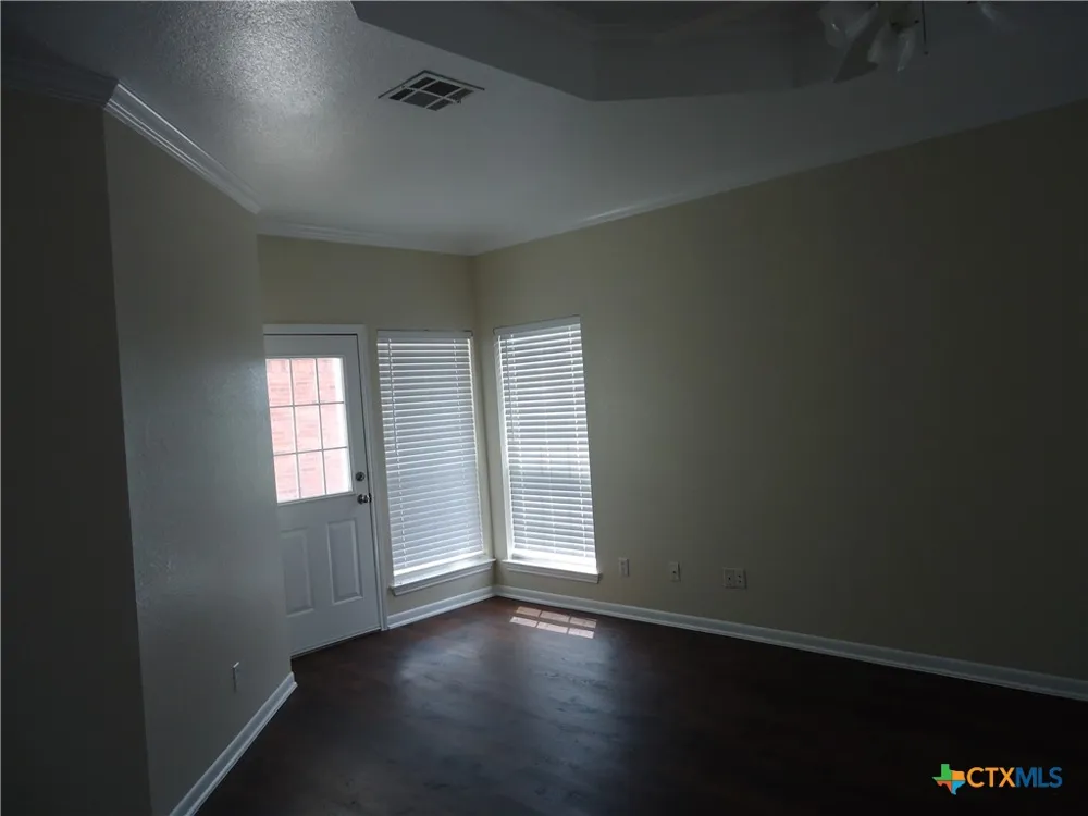 9630 Hunt Hill Road Rogers, TX 76569