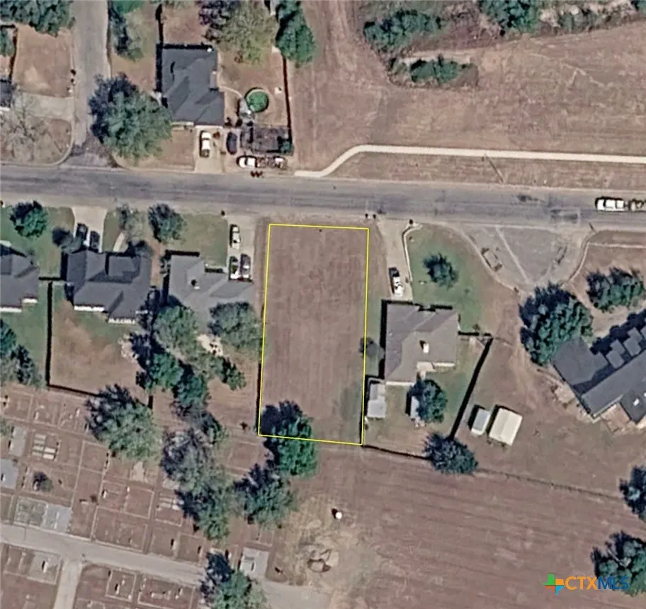 805 E Second Street Cuero, TX 77954