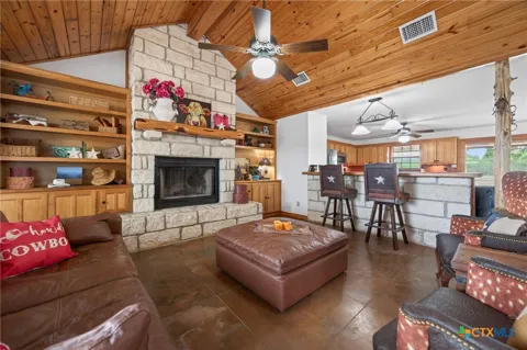 1077 Burdette Wells Road
