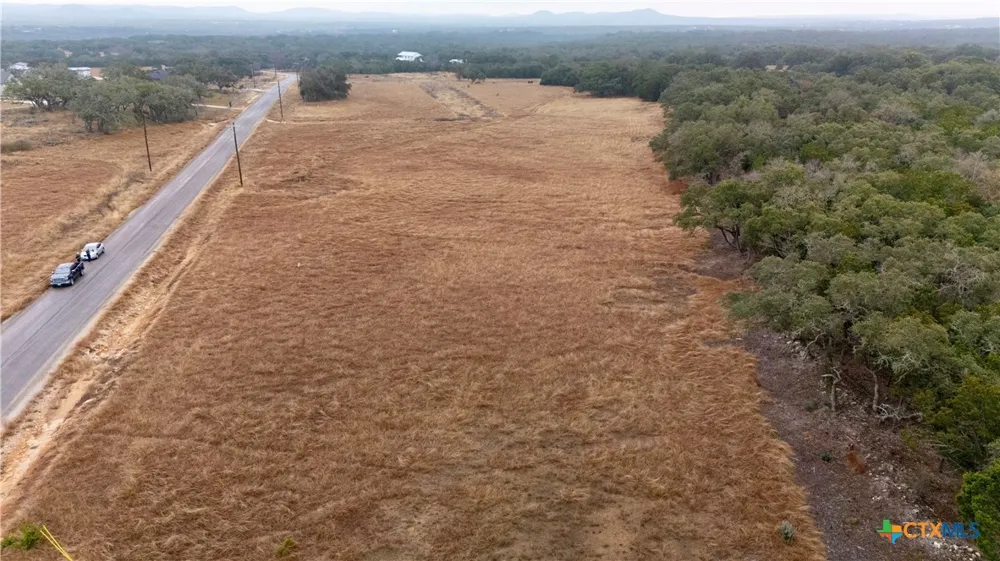 15 Clearwater Canyon Road Bandera, TX 78003