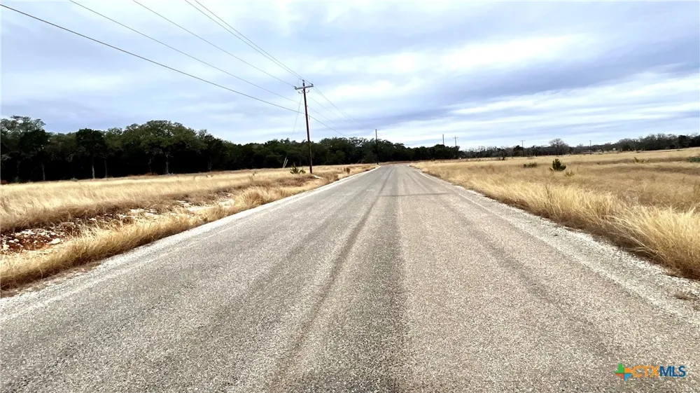 15 Clearwater Canyon Road Bandera, TX 78003