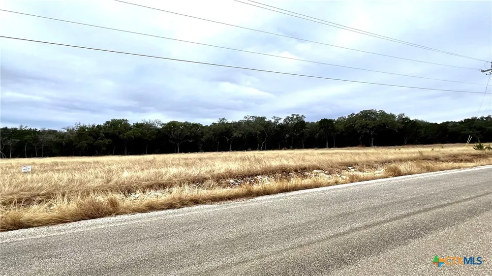 15 Clearwater Canyon Road Bandera, TX 78003