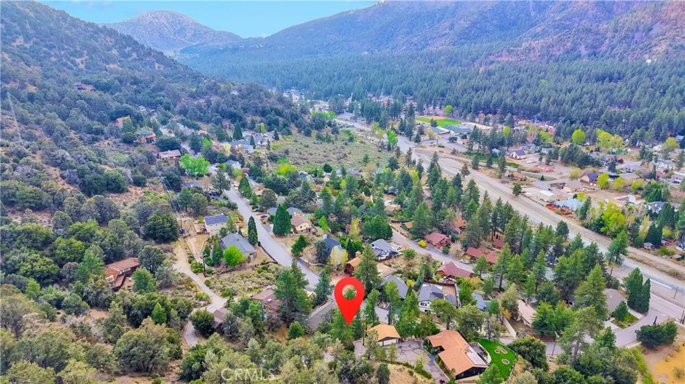 1050 Rivera Drive Wrightwood, CA 92397