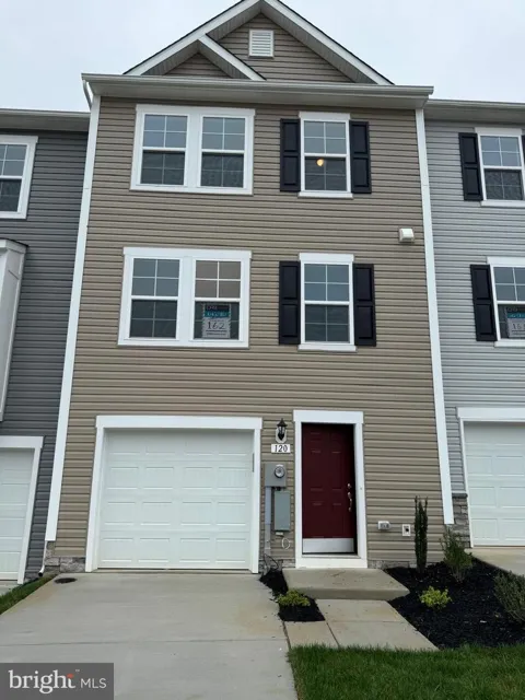 120 TUXFORD RD