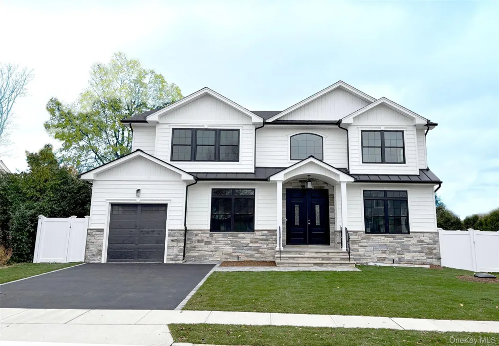 1750 Henry Road Merrick, NY 11566