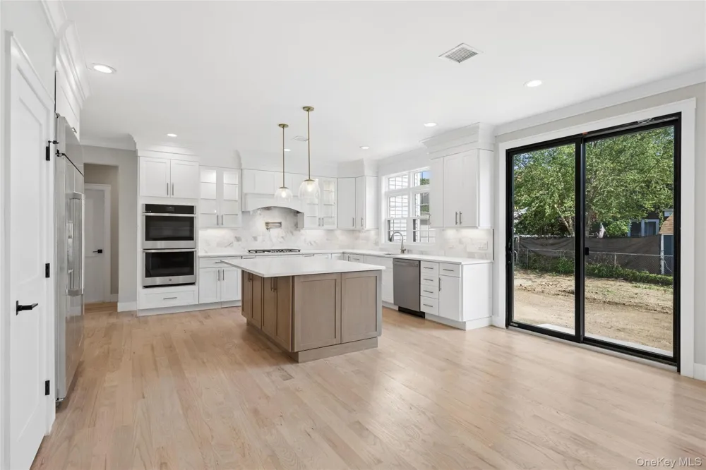 1750 Henry Road Merrick, NY 11566