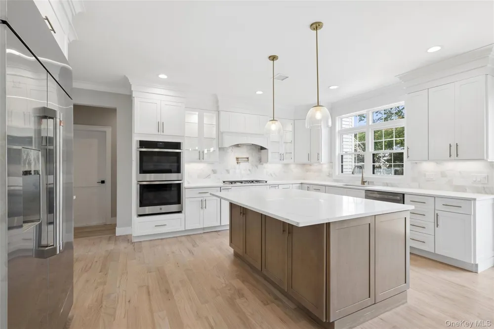 1750 Henry Road Merrick, NY 11566