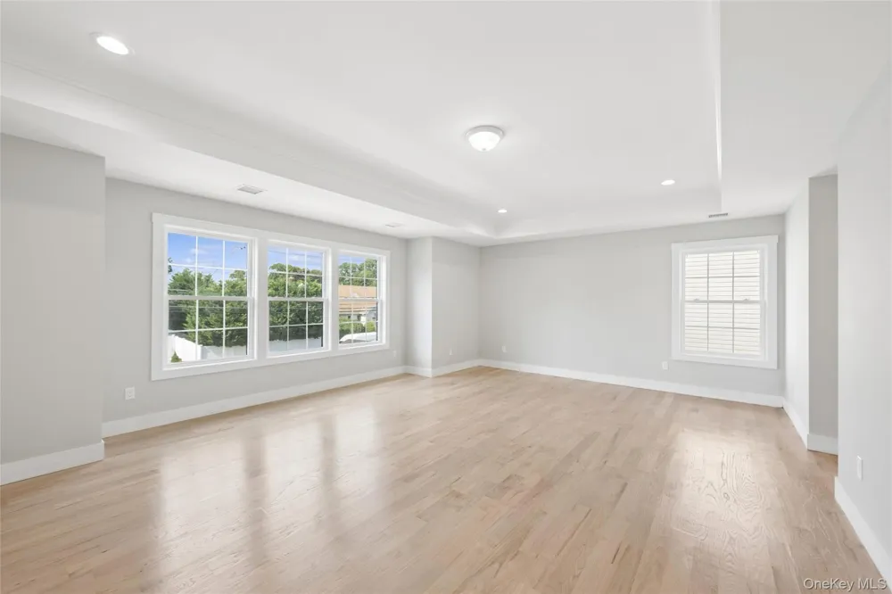 1750 Henry Road Merrick, NY 11566