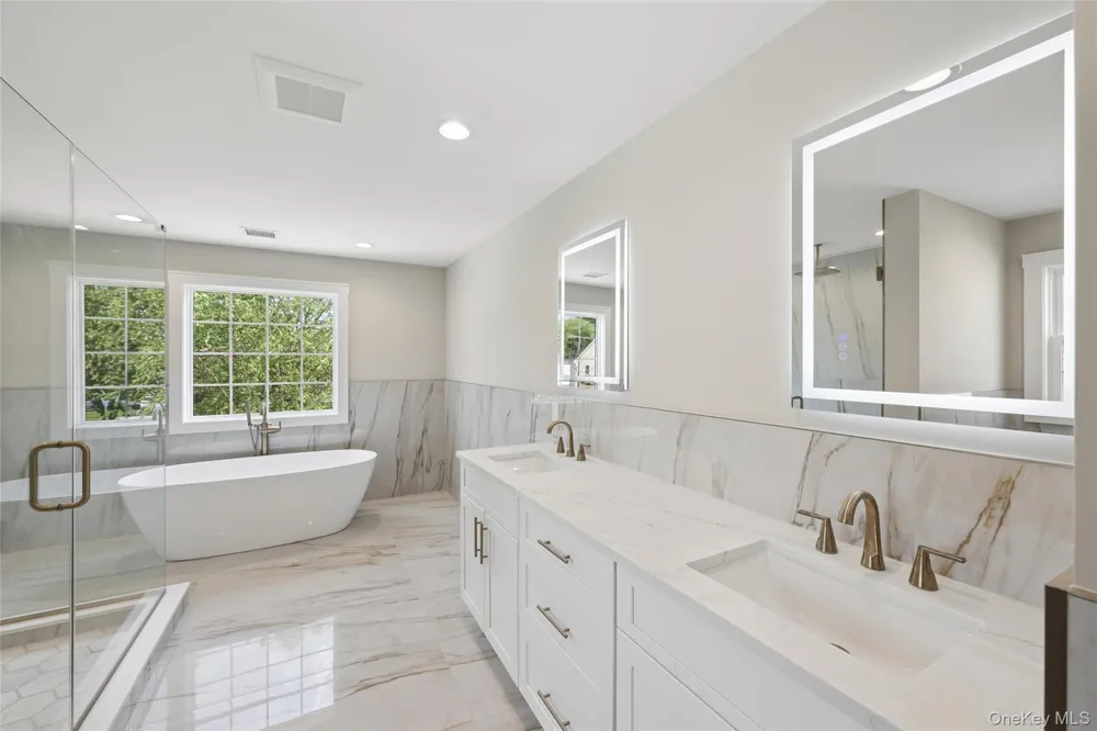 1750 Henry Road Merrick, NY 11566