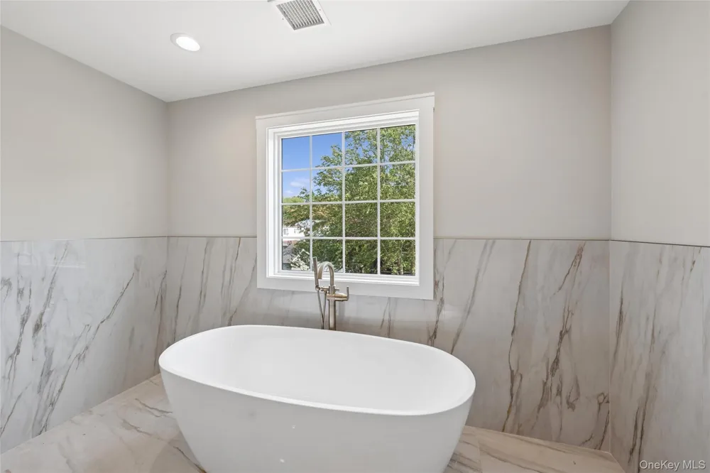 1750 Henry Road Merrick, NY 11566