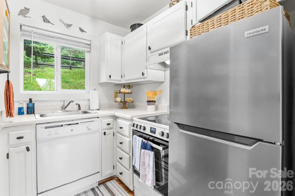 110 Sugar Ski Drive #10-401 Sugar Mountain, NC 28604