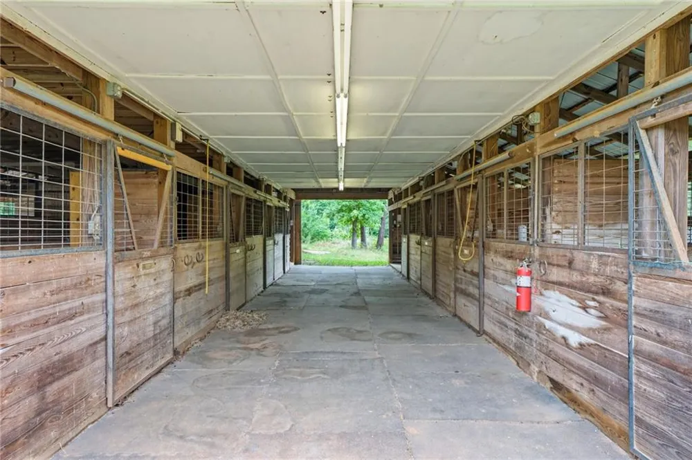 100 Wilson Road Covington, GA 30016