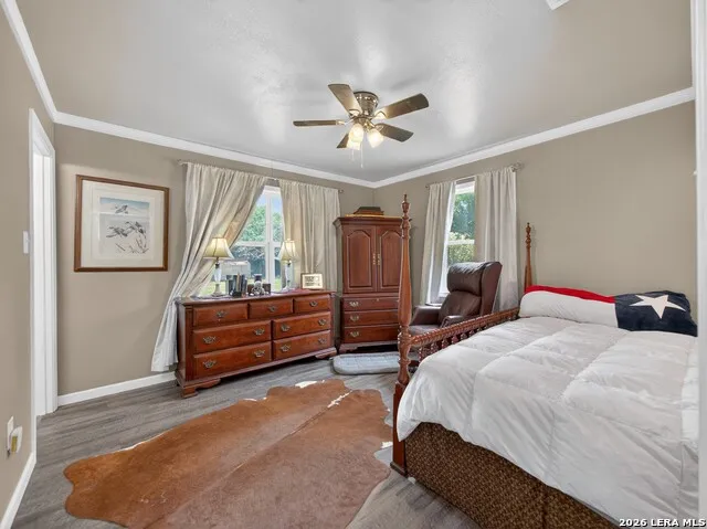 461 Shorty's Ln Fredericksburg, TX 78624