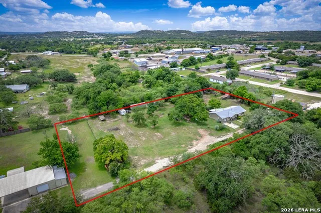 461 Shorty's Ln Fredericksburg, TX 78624