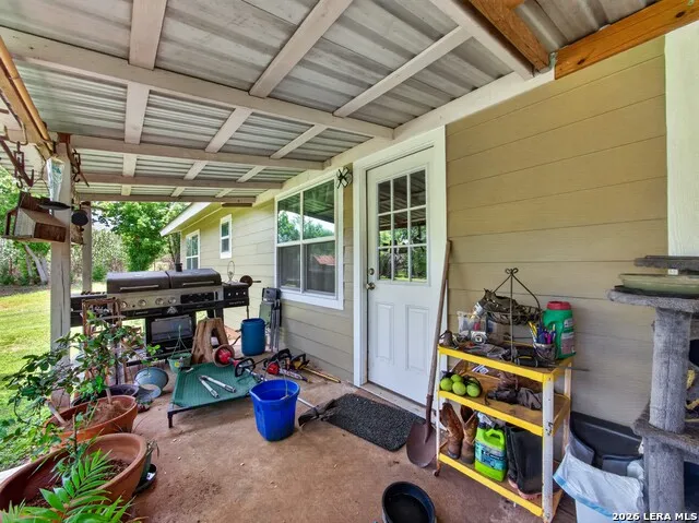 461 Shorty's Ln Fredericksburg, TX 78624