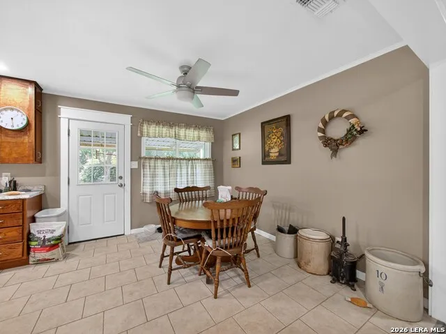 461 Shorty's Ln Fredericksburg, TX 78624