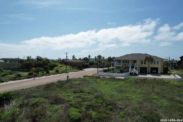 733 E Avenue G Port Aransas, TX 78373