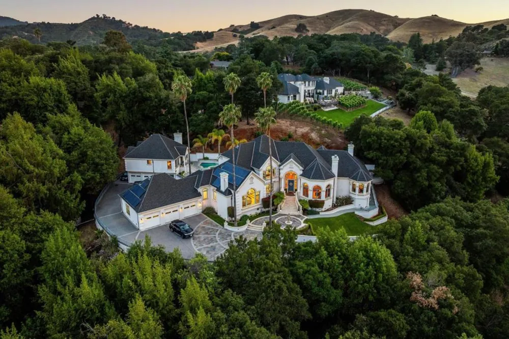 1720 Jasper Highlands Drive Morgan Hill, CA 95037