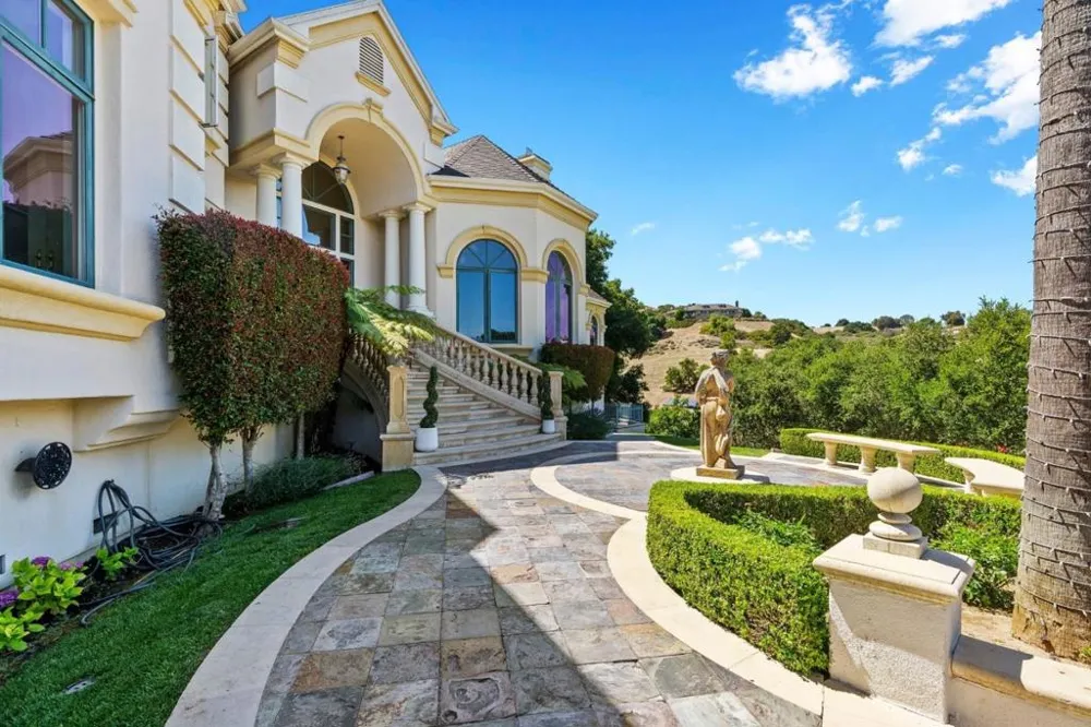 1720 Jasper Highlands Drive Morgan Hill, CA 95037