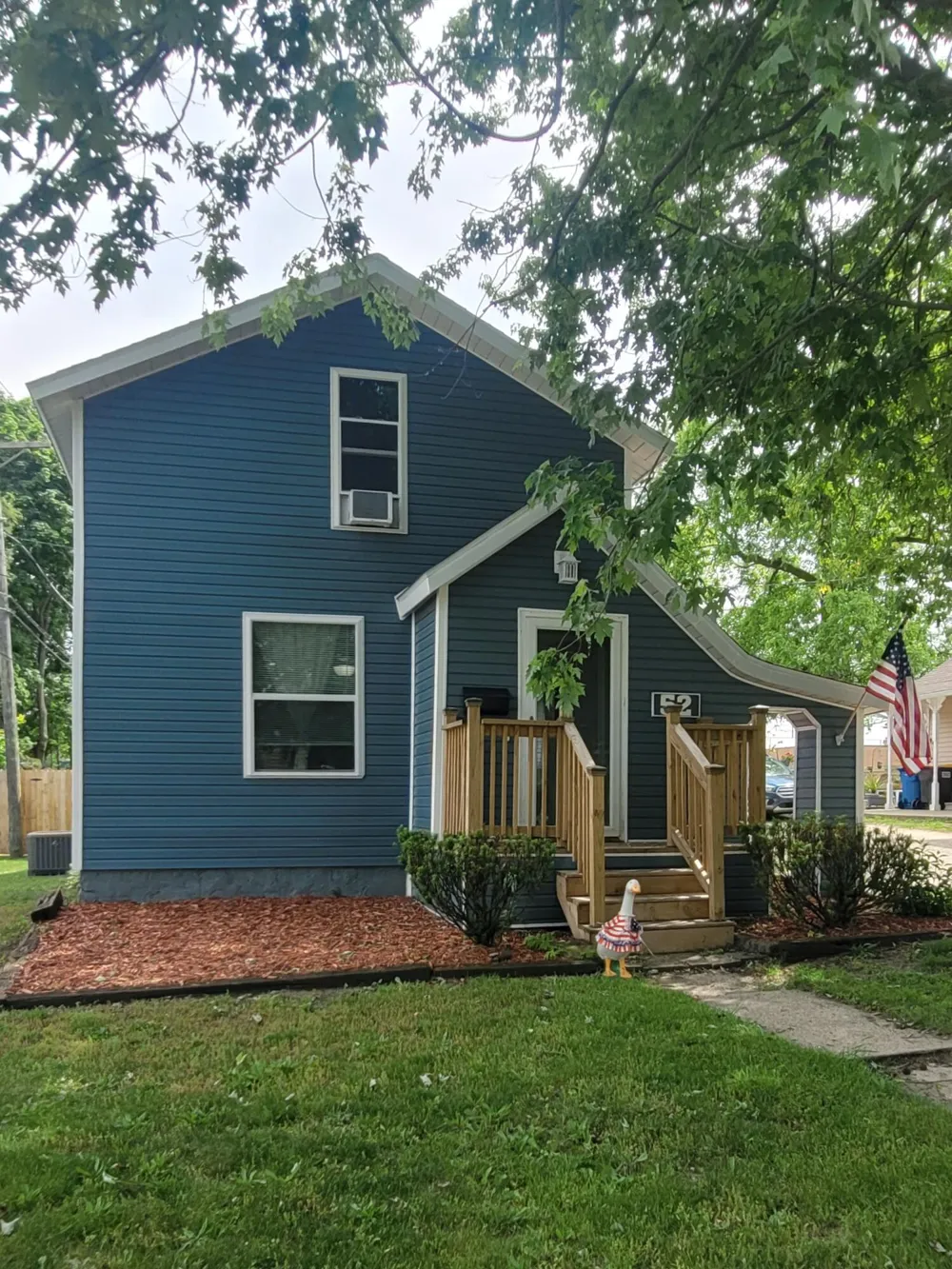 52 W Bacon Street