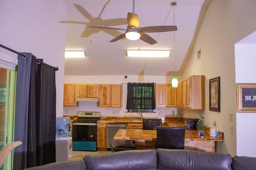 200 Arrowhead Drive Smithville, TX 78957