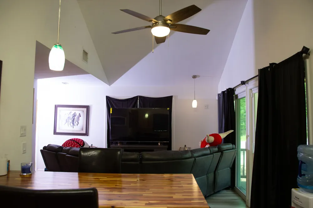 200 Arrowhead Drive Smithville, TX 78957