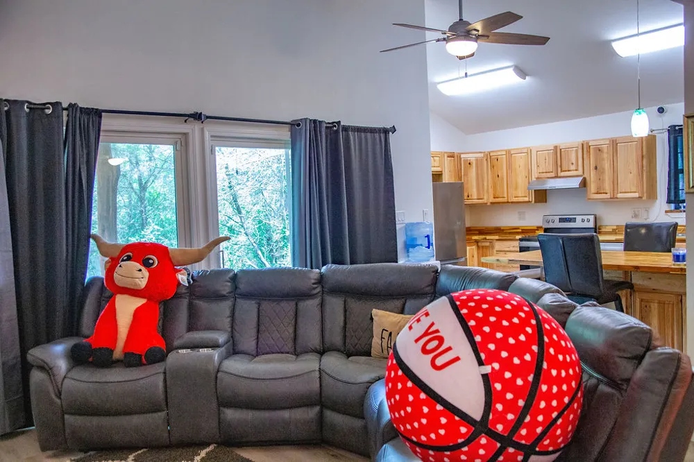 200 Arrowhead Drive Smithville, TX 78957