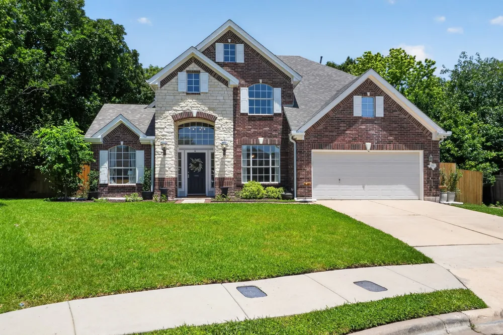300 Carriage Hills Drive Georgetown, TX 78626