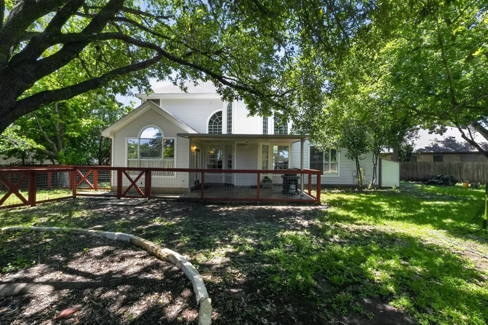 300 Carriage Hills Drive Georgetown, TX 78626
