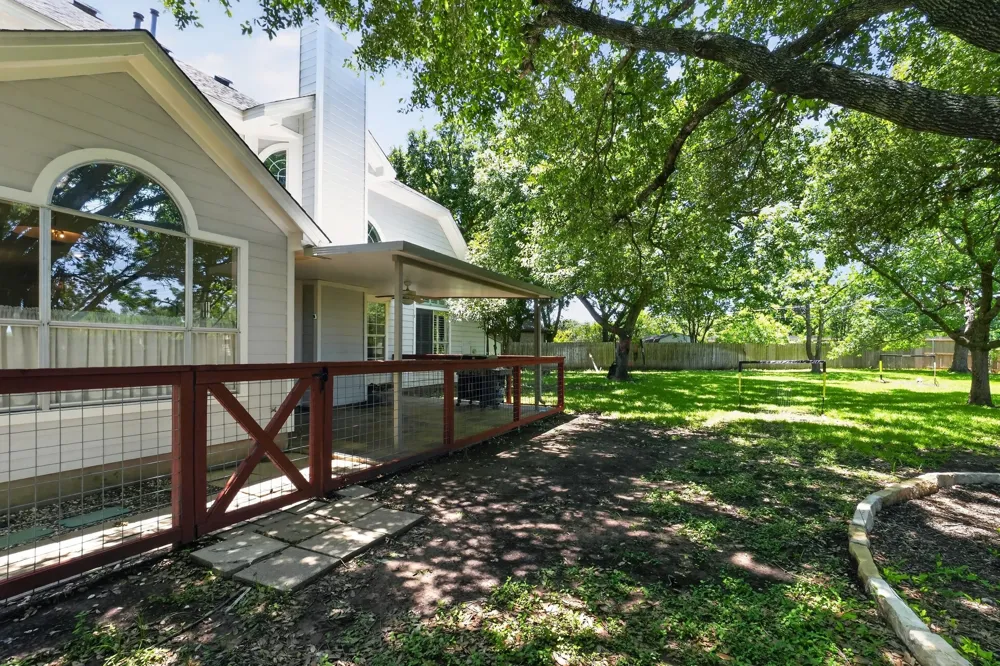 300 Carriage Hills Drive Georgetown, TX 78626