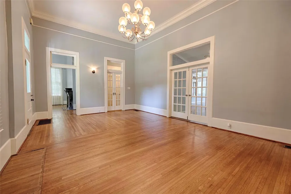 350 Madison Street La Grange, TX 78945