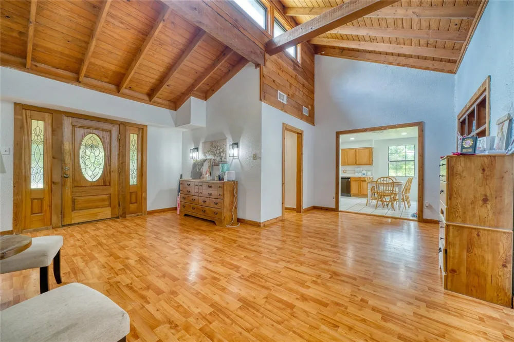 2218 Fm 563 Anahuac, TX 77514