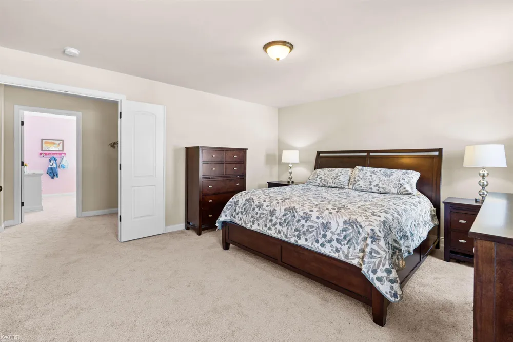 8101 Peninsula Circle Mundy Township, MI 48439