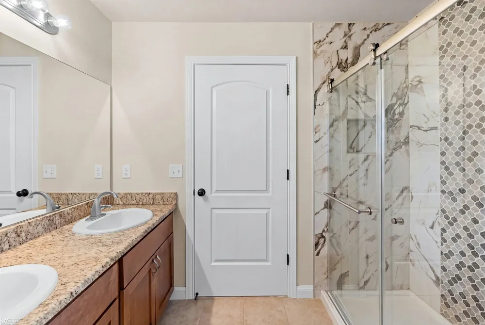 8101 Peninsula Circle Mundy Township, MI 48439