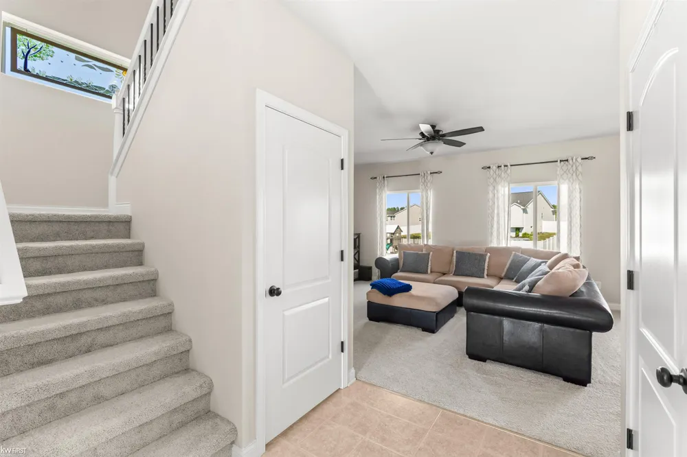 8101 Peninsula Circle Mundy Township, MI 48439
